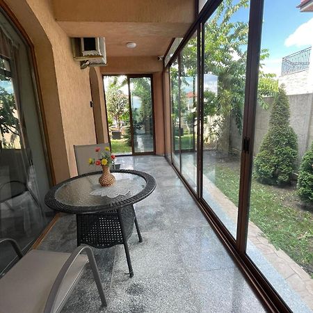 Ami Residence Bucharest Airport,Therme&Free Parking Otopeni Esterno foto