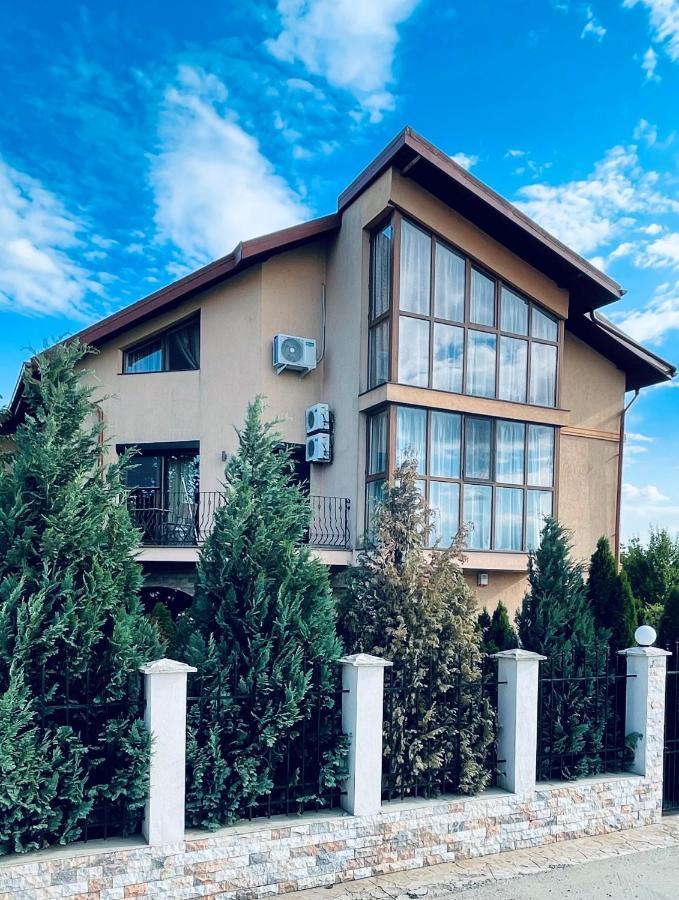 Ami Residence Bucharest Airport,Therme&Free Parking Otopeni Esterno foto