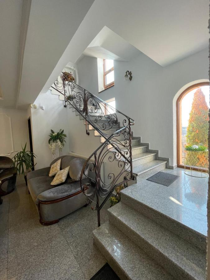 Ami Residence Bucharest Airport,Therme&Free Parking Otopeni Esterno foto