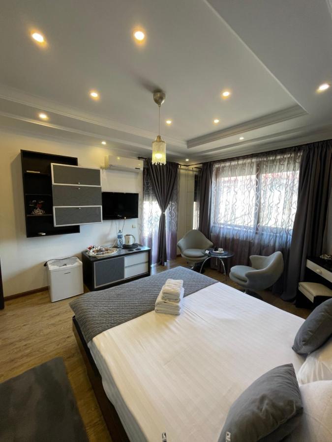 Ami Residence Bucharest Airport,Therme&Free Parking Otopeni Esterno foto
