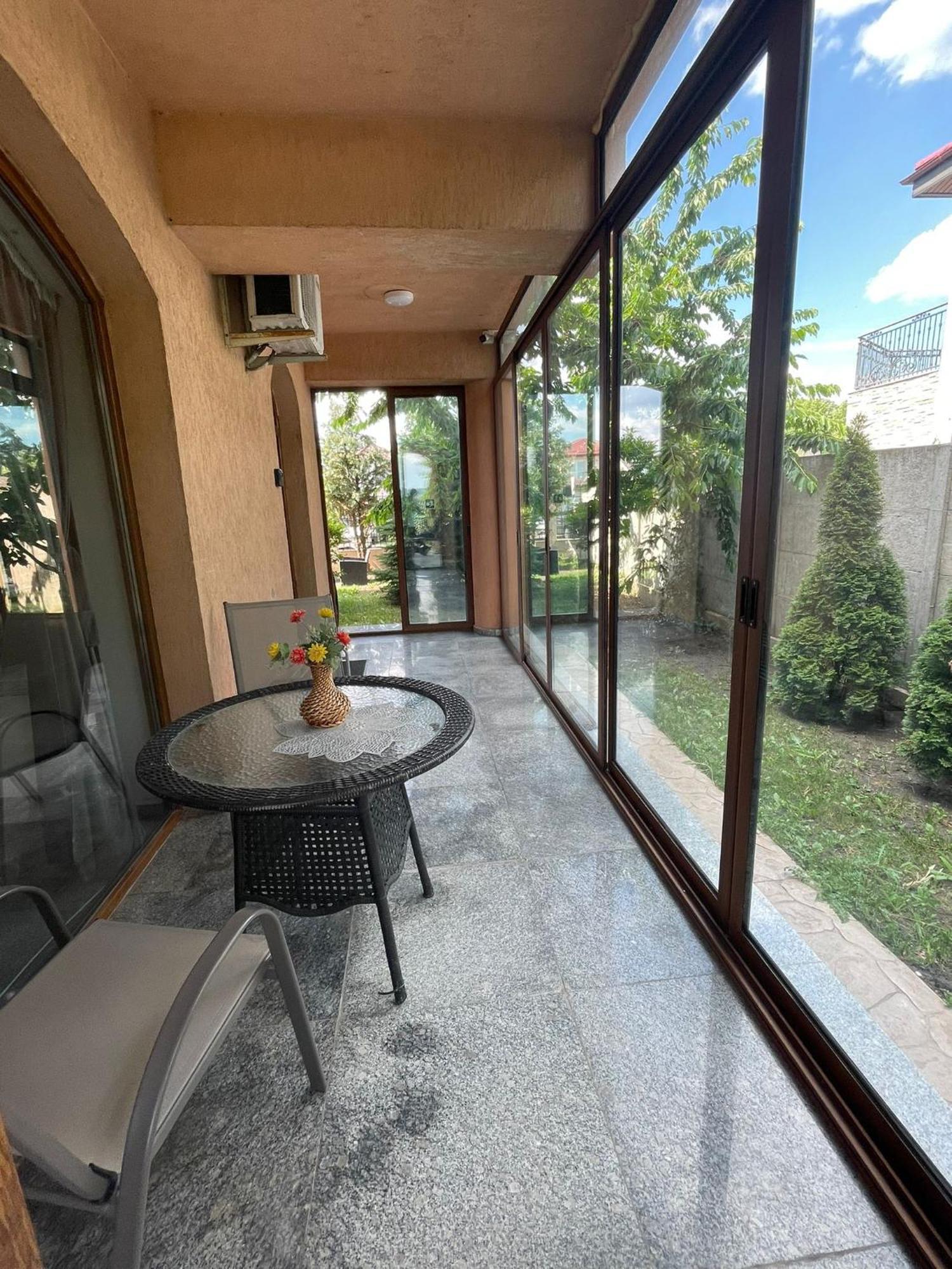 Ami Residence Bucharest Airport,Therme&Free Parking Otopeni Esterno foto