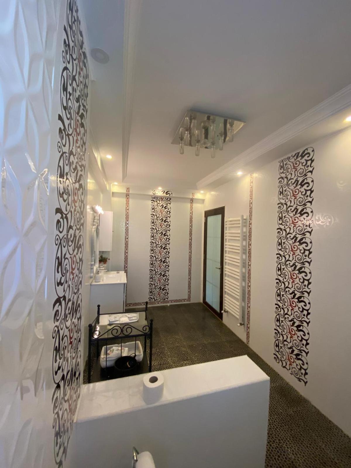 Ami Residence Bucharest Airport,Therme&Free Parking Otopeni Esterno foto
